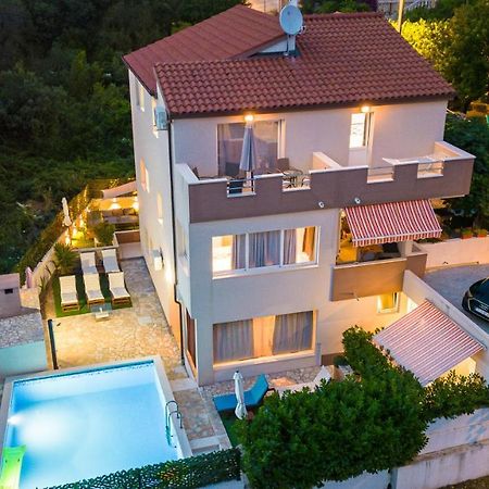 Bruno'S Poolside Apartments - Near Beach Trogir Zewnętrze zdjęcie