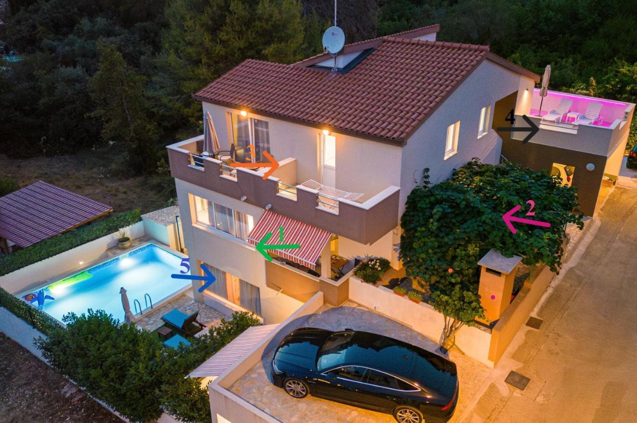 Bruno'S Poolside Apartments - Near Beach Trogir Zewnętrze zdjęcie