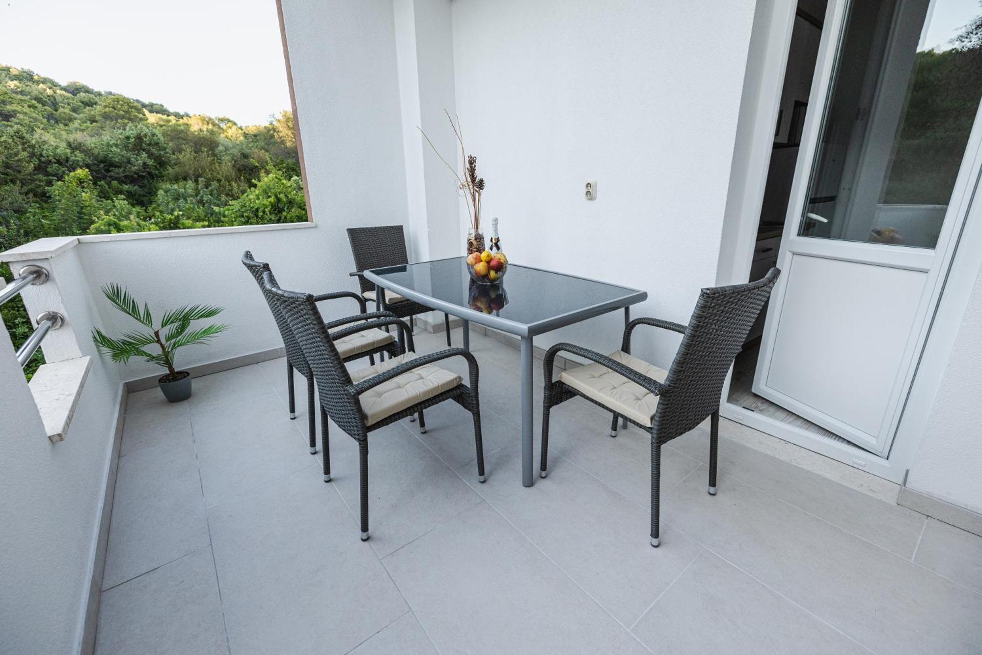 Bruno'S Poolside Apartments - Near Beach Trogir Zewnętrze zdjęcie